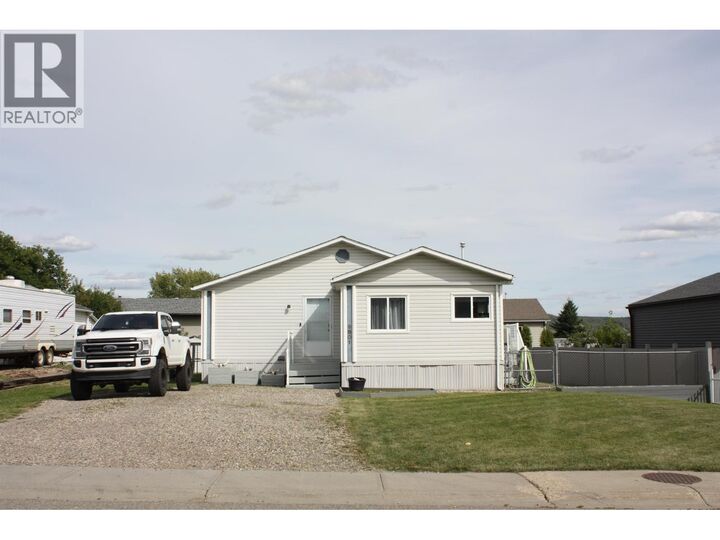 9801 97 Street  Taylor BC V0C 2K0 photo