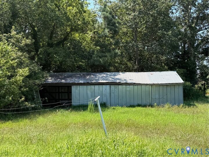 Property Photo:  207 Woods Creek Road  VA 23043 