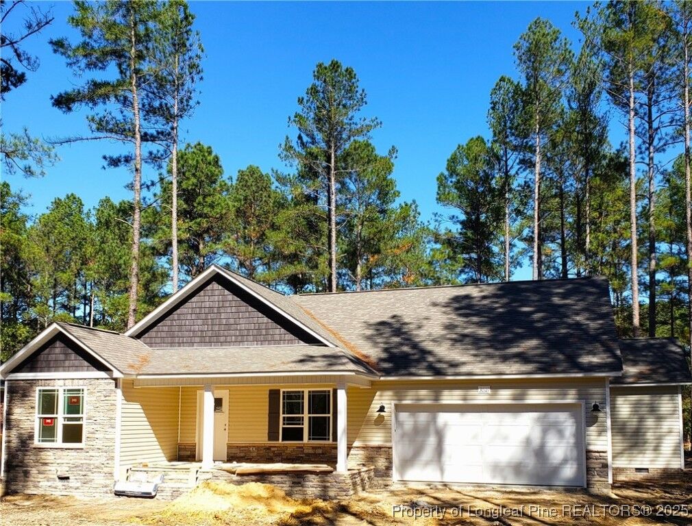 Property Photo: 30121 Deercroft Drive NC 28396
