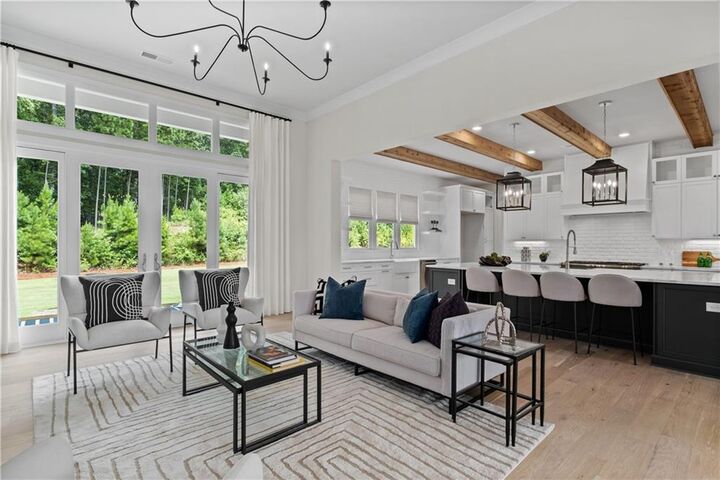 Property Photo: 1013 Crossroads Trail GA 30004