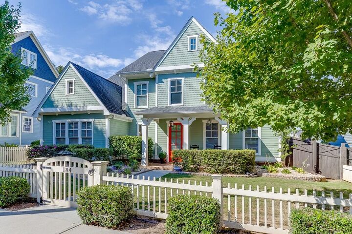 Property Photo:  184 Hunter Street  GA 30071 