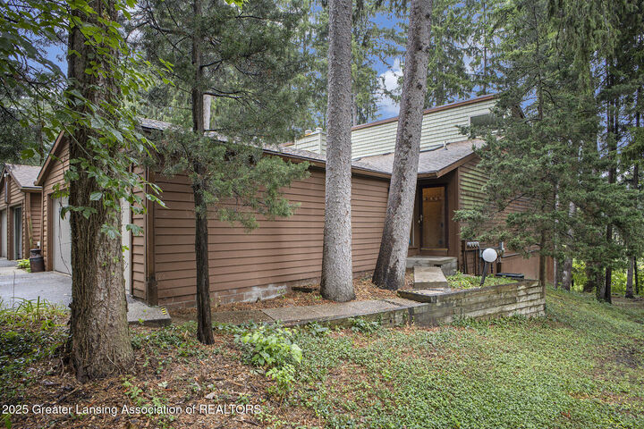 Property Photo:  1206 Academic Way  MI 48840 