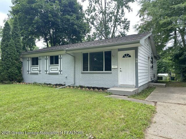 Property Photo: 3814 Wedgewood Drive MI 48911