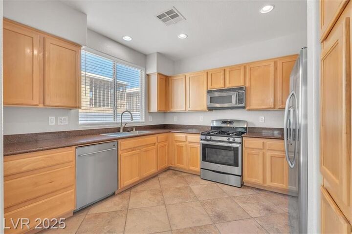 Property Photo:  6310 Aspen Mountain Avenue  NV 89141 