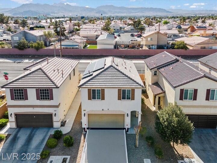 5667 Foxglove Field Street  Las Vegas NV 89130 photo