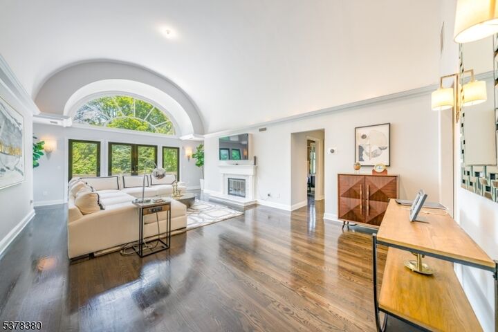 Property Photo: 31 Evergreen Ln NJ 07069
