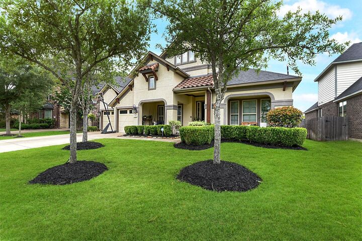 2502 Crossvine Drive  Katy TX 77494 photo