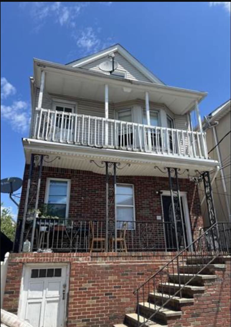 Property Photo: 133 West 20th St NJ 07002