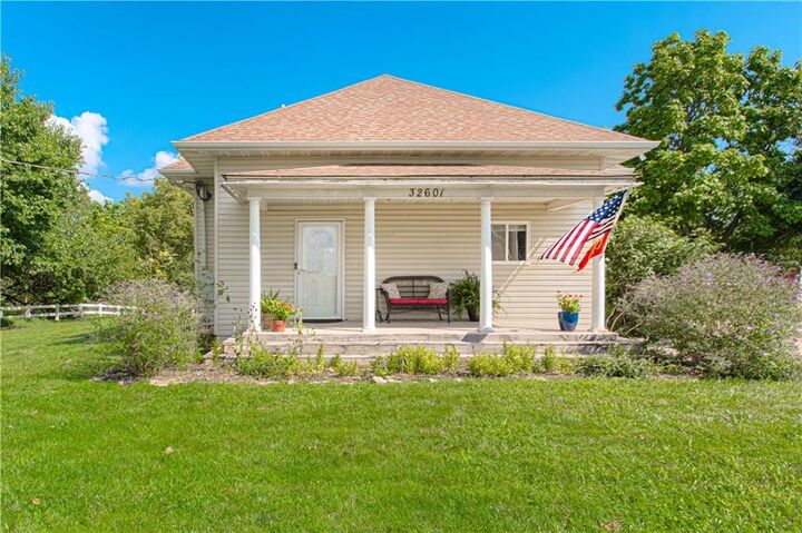 Property Photo:  32601 Harmony Road  KS 66071 