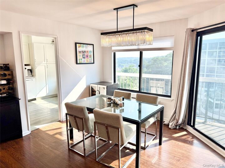 Property Photo:  400 High Point Drive Ph10  NY 10530 