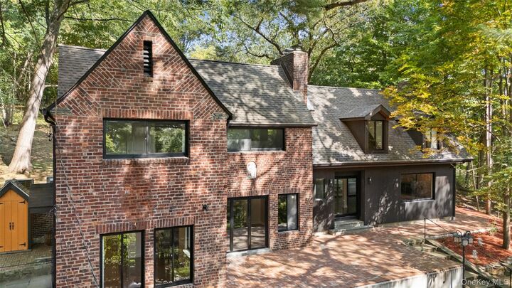 27 Hardscrabble Road  Briarcliff Manor NY 10510 photo