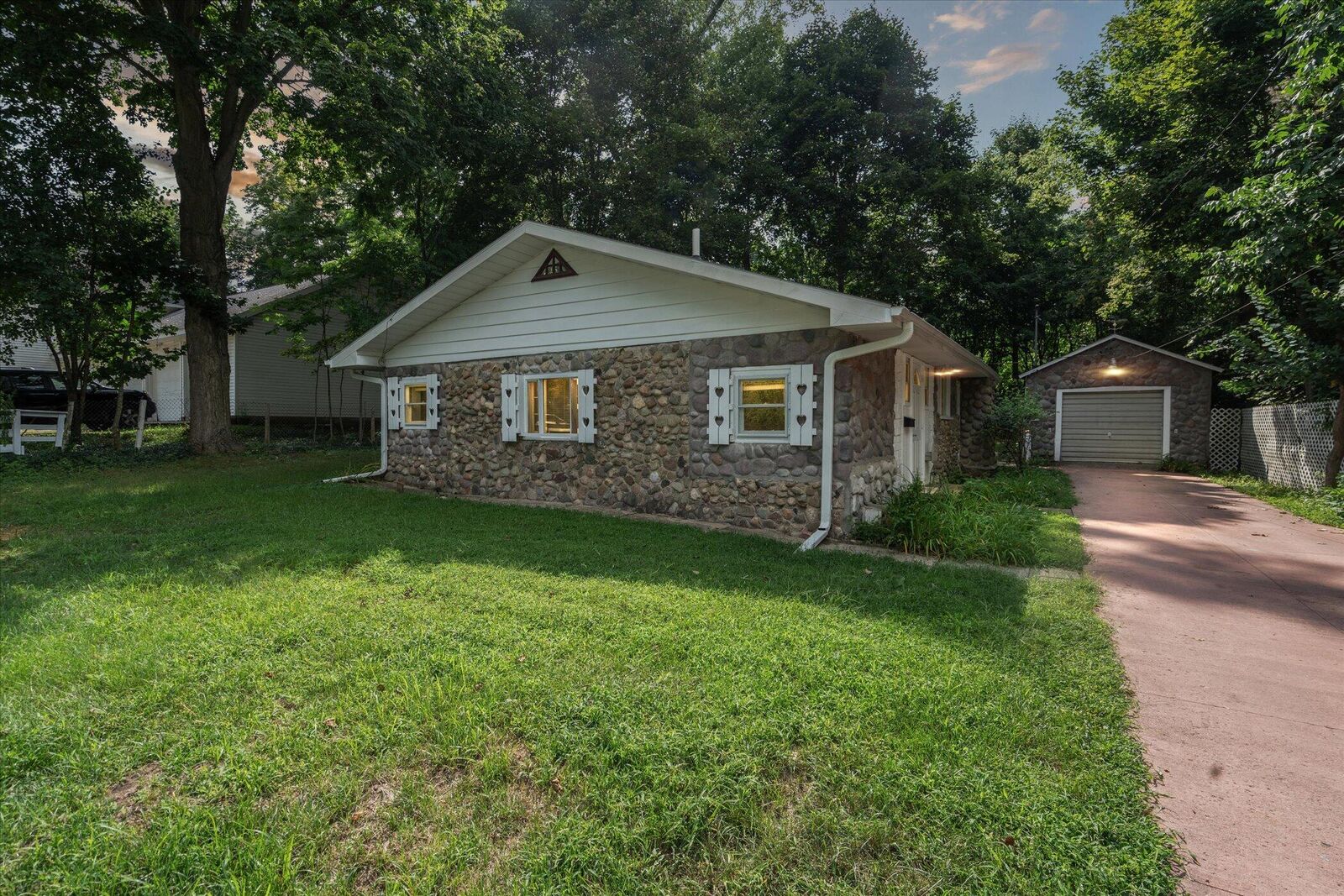 Property Photo: 46 Salem Street MI 49242