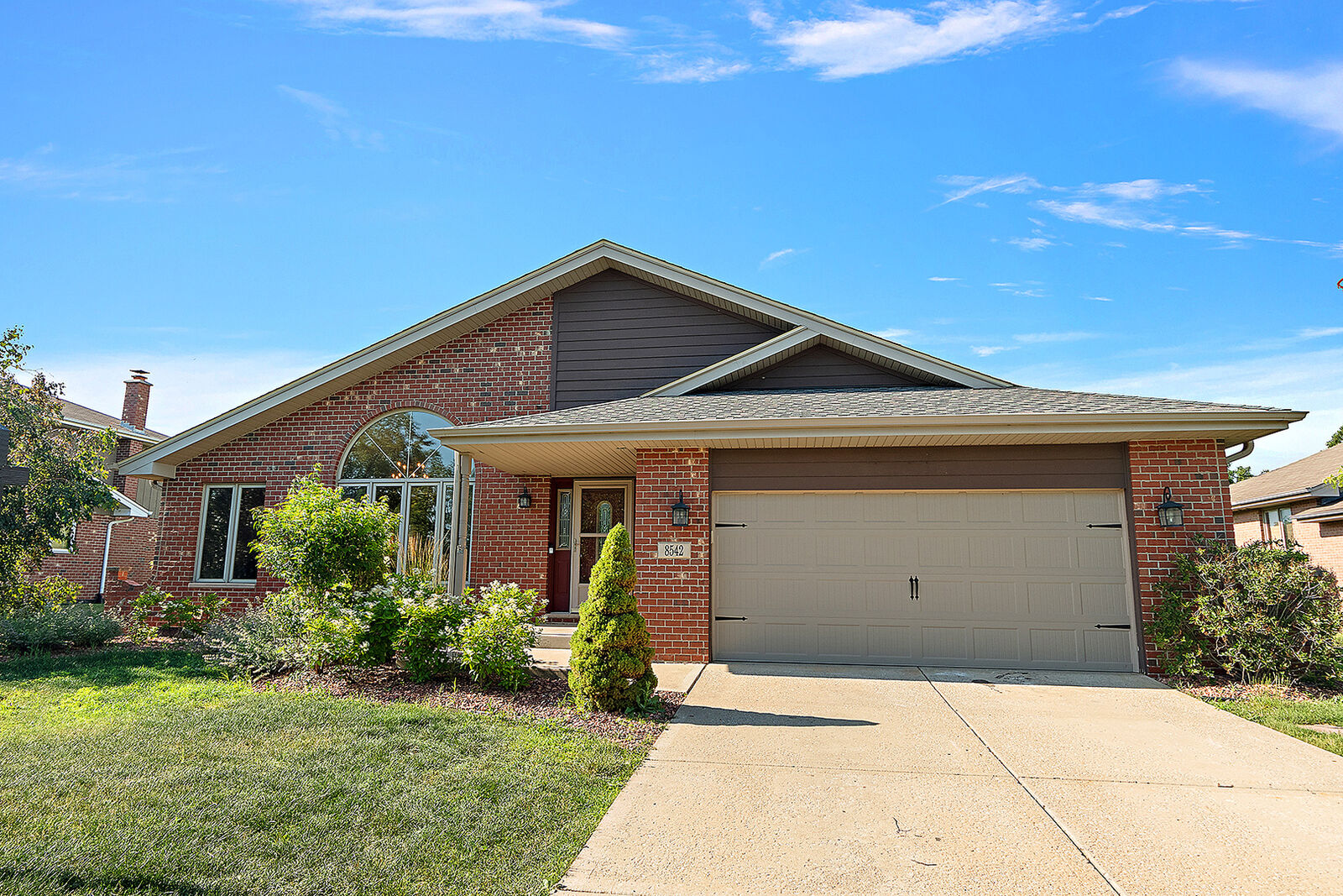 Property Photo:  8542 Monaghan Drive  IL 60487 