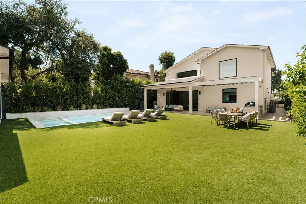 Property Photo:  16828 Otsego Street  CA 91436 