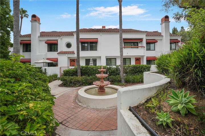 Property Photo:  19581 Pompano Ln 107  CA 92648 