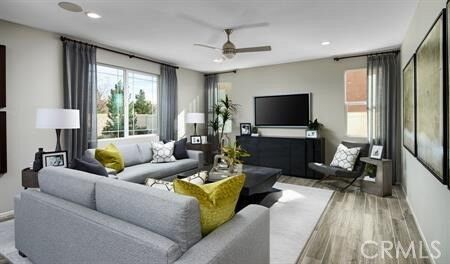 Property Photo: 189 Everlast Court CA 92543