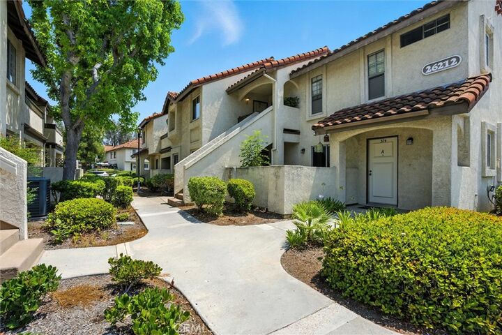 Property Photo: 26212 La Real D CA 92691