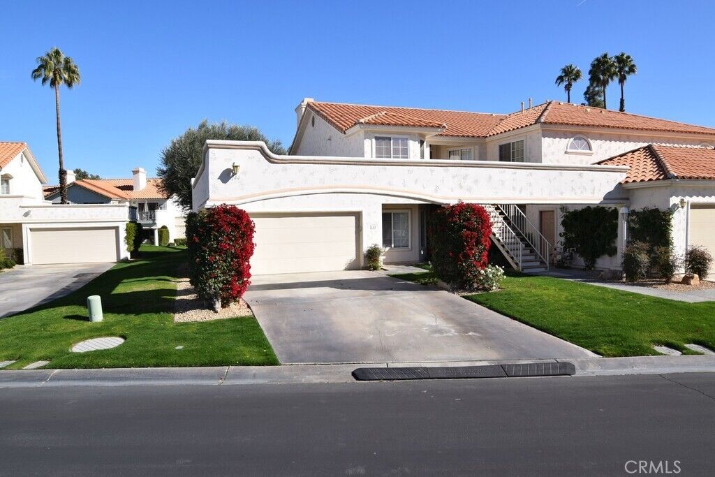 Property Photo:  144 Desert Falls Circle  CA 92211 