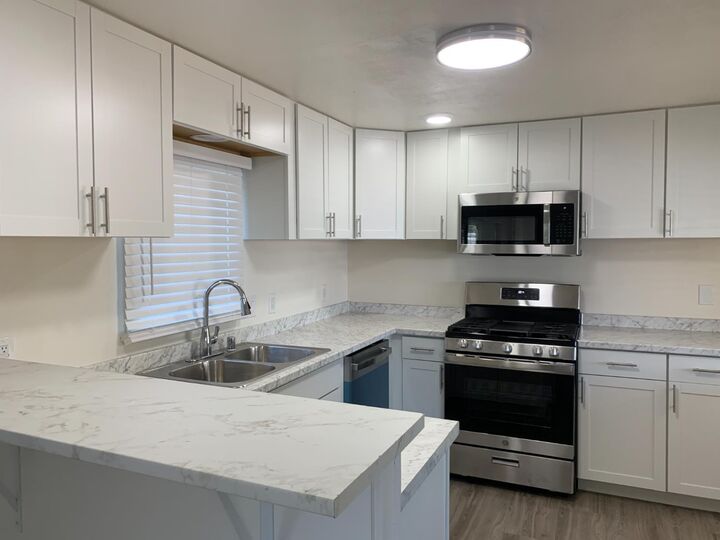 Property Photo: 7706 Whispering Palms Drive CA 95823