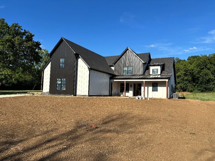 2039 Liberty Ln  Gallatin TN 37066 photo