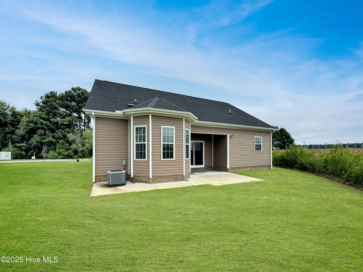 Property Photo: 501 Millbrooke Circle NC 27909