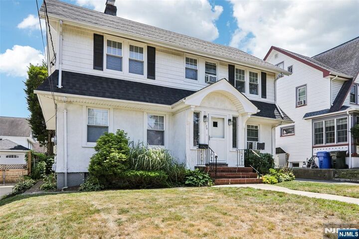 Property Photo:  129 Irving  NJ 07070 