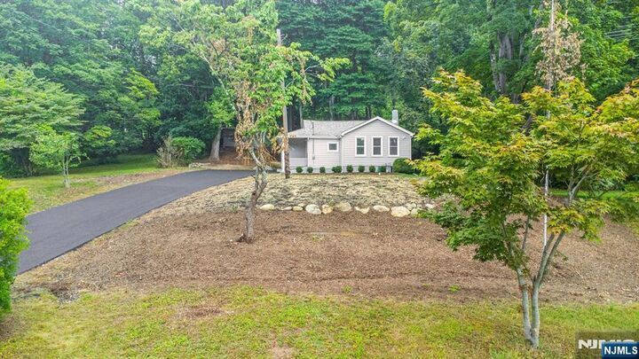 Property Photo: 1 Sisco Lane NJ 07438