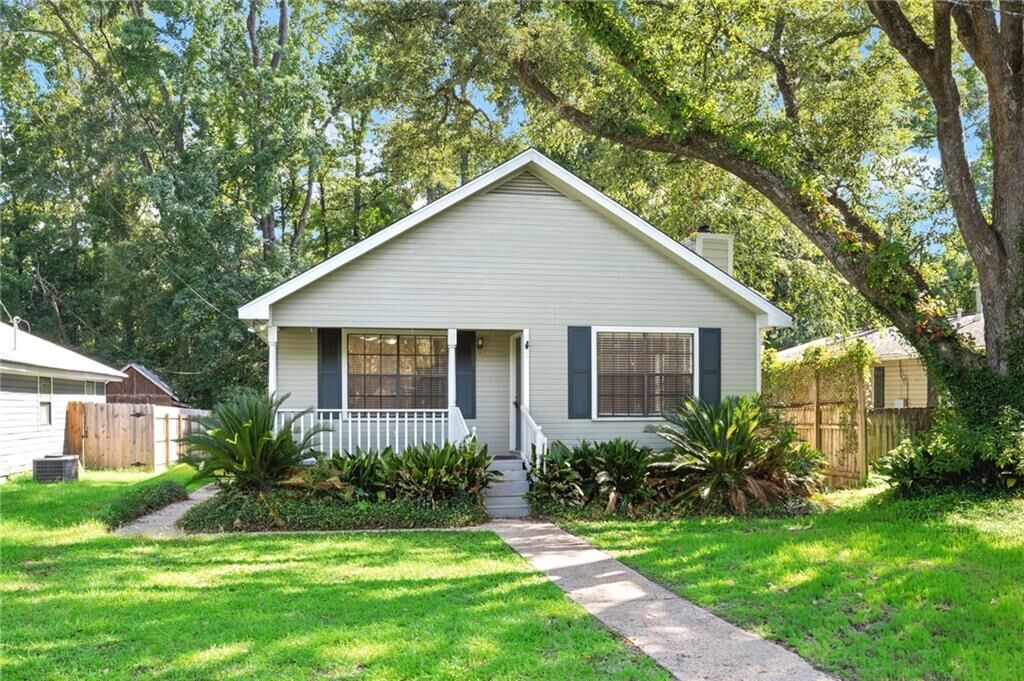 Property Photo:  1012 W 16th Avenue  LA 70433 