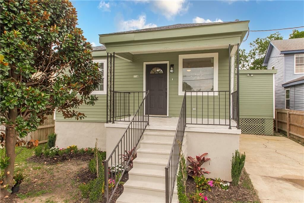 Property Photo:  2769 Pressburg Street  LA 70122 