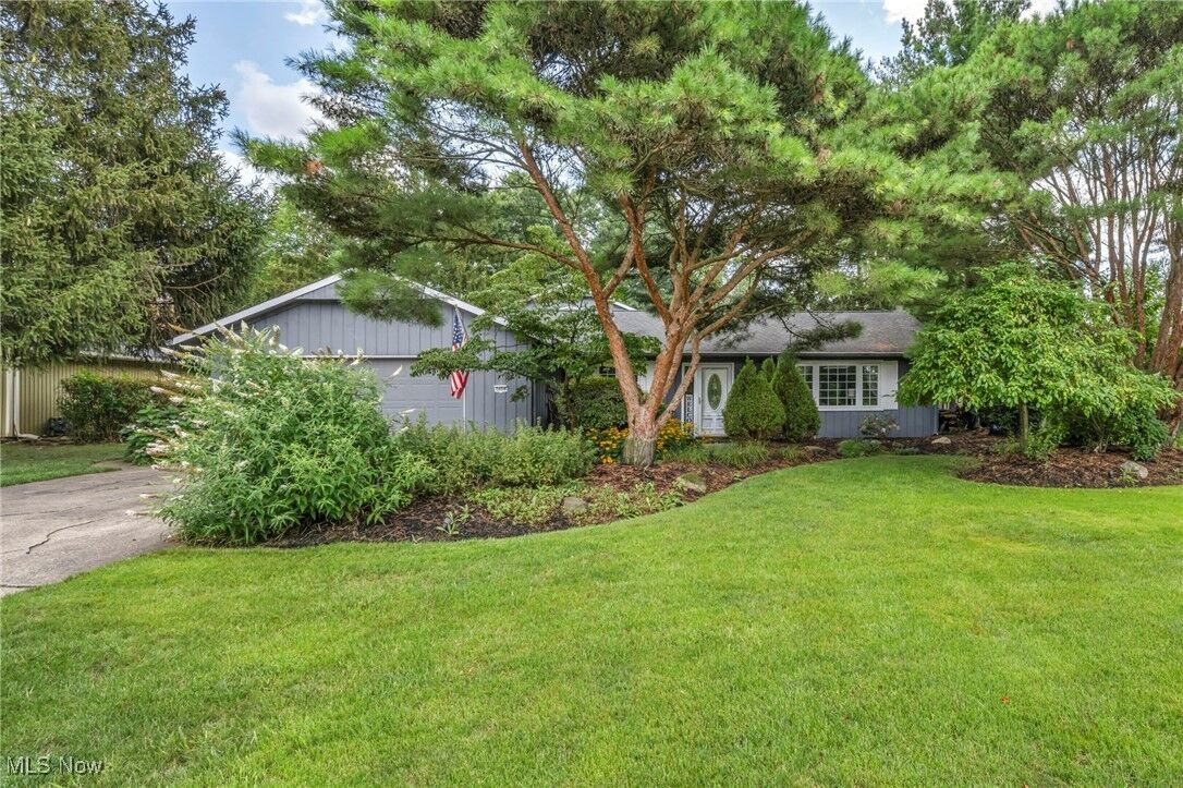Property Photo: 5659 Creekside Lane OH 44039