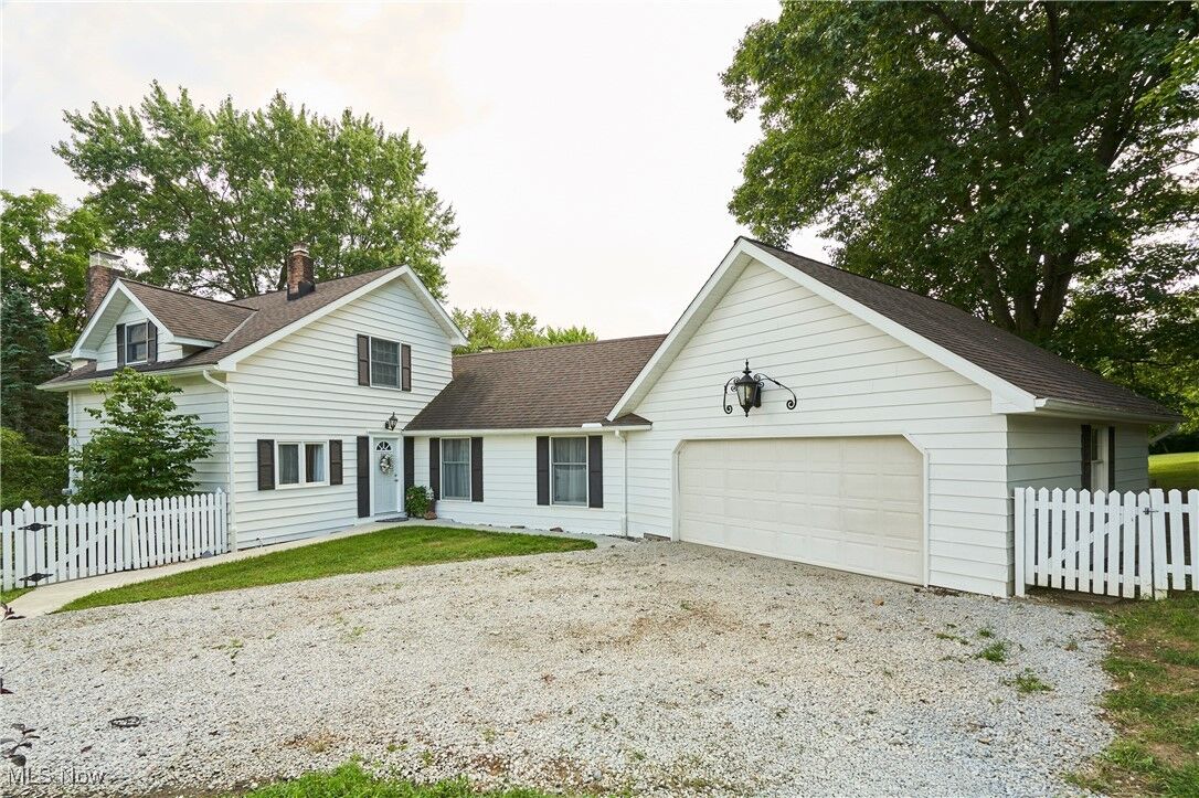 Property Photo: 2610 Shade Road OH 44333