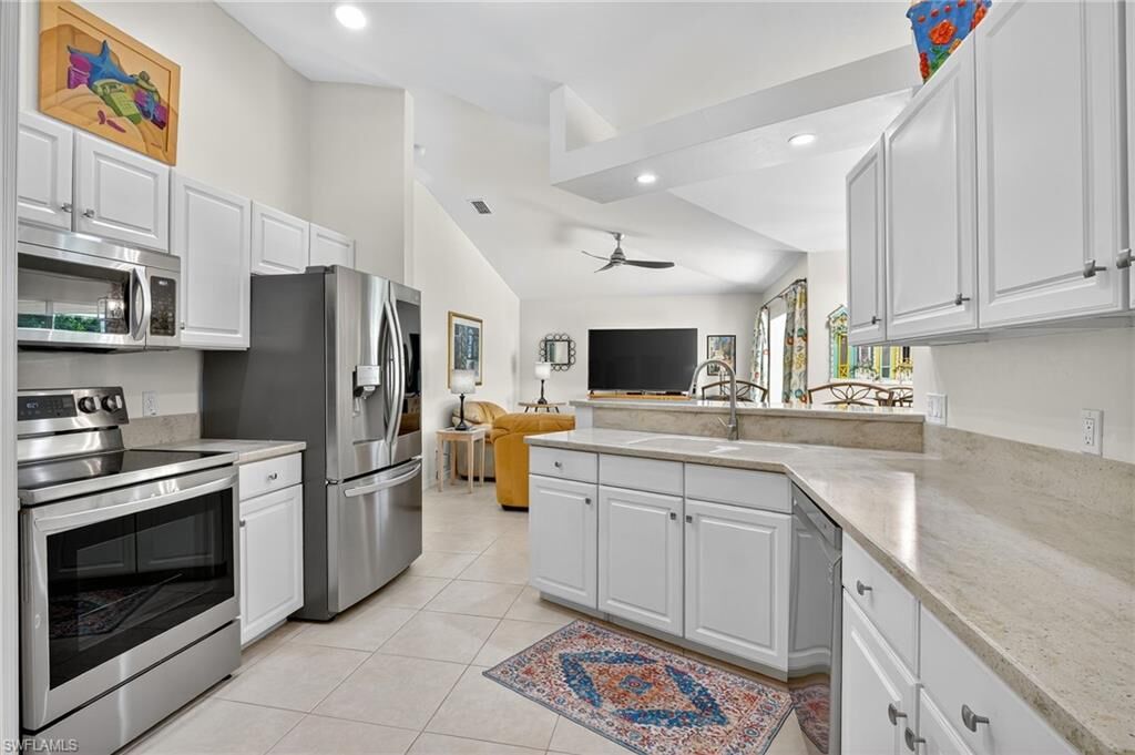 Property Photo:  5 Tahiti Rd  FL 34145 