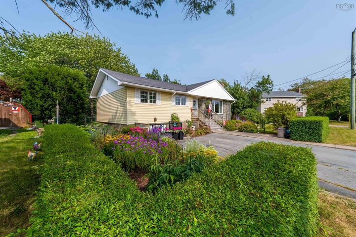 65 Penhorn Drive  Dartmouth NS B2Y 3K6 photo