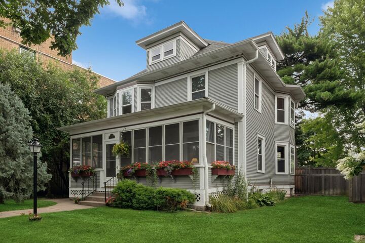 Property Photo: 3129 Holmes Avenue S MN 55408