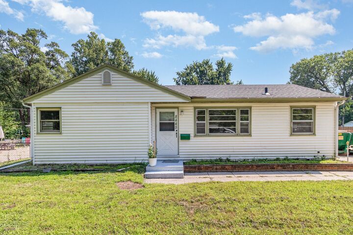 Property Photo: 8445 10th Avenue S MN 55420