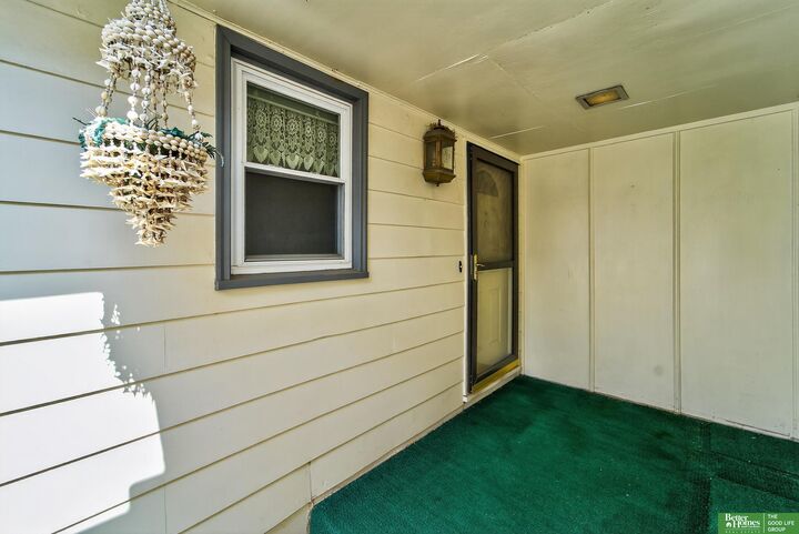 Property Photo: 5317 S 105th Street NE 68127