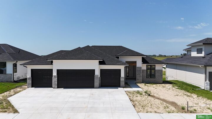 5514 N 213th Street  Elkhorn NE 68022 photo