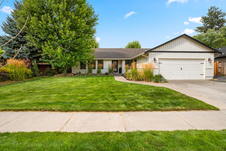 Property Photo:  2974 NW Chardonnay Lane  OR 97703 