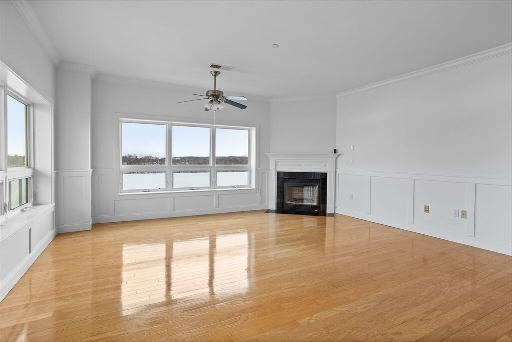 Property Photo:  527 Pawtucket Blvd 503  MA 01854 