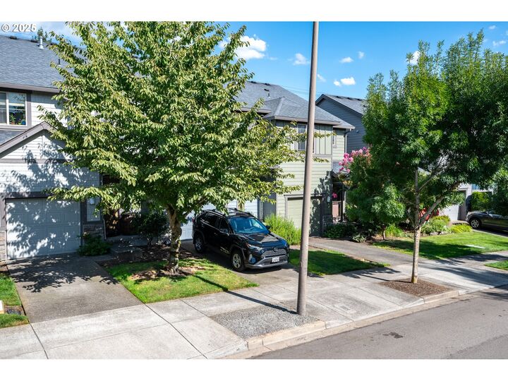 Property Photo:  16460 SE Scoria Ln  OR 97089 