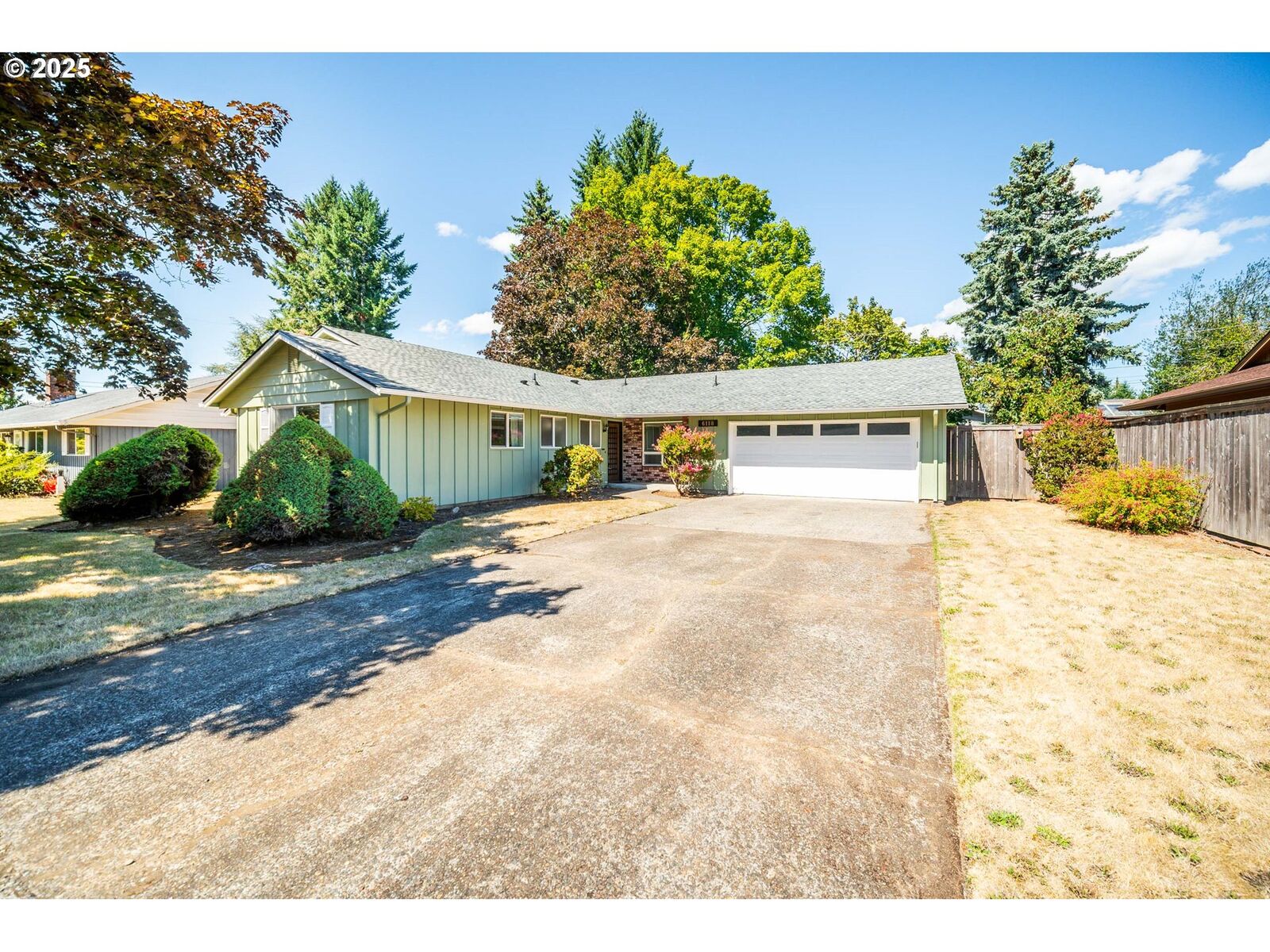 Property Photo:  6118 Kansas St  WA 98661 