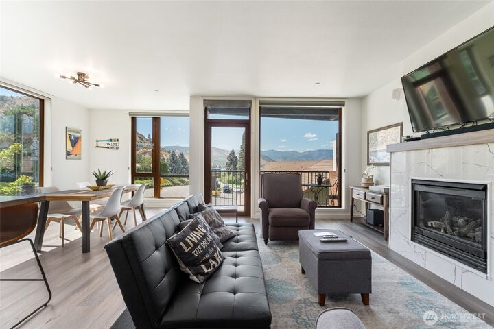 2220 W Woodin Avenue 201  Chelan WA 98816 photo