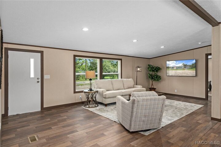 Property Photo: 6506 W Akazian Lane FL 34448