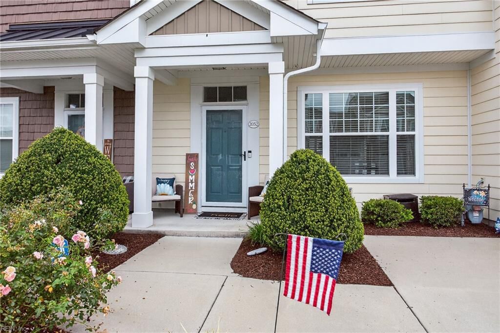 Property Photo:  2052 Canning Pl  VA 23322 