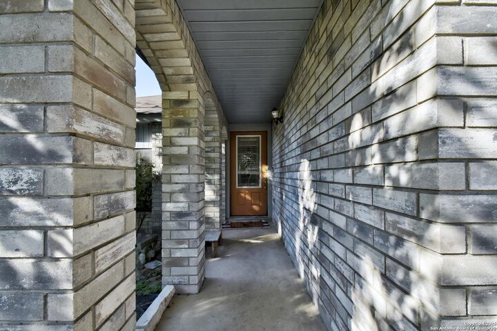 Property Photo:  14218 Fairwayhill  TX 78217 