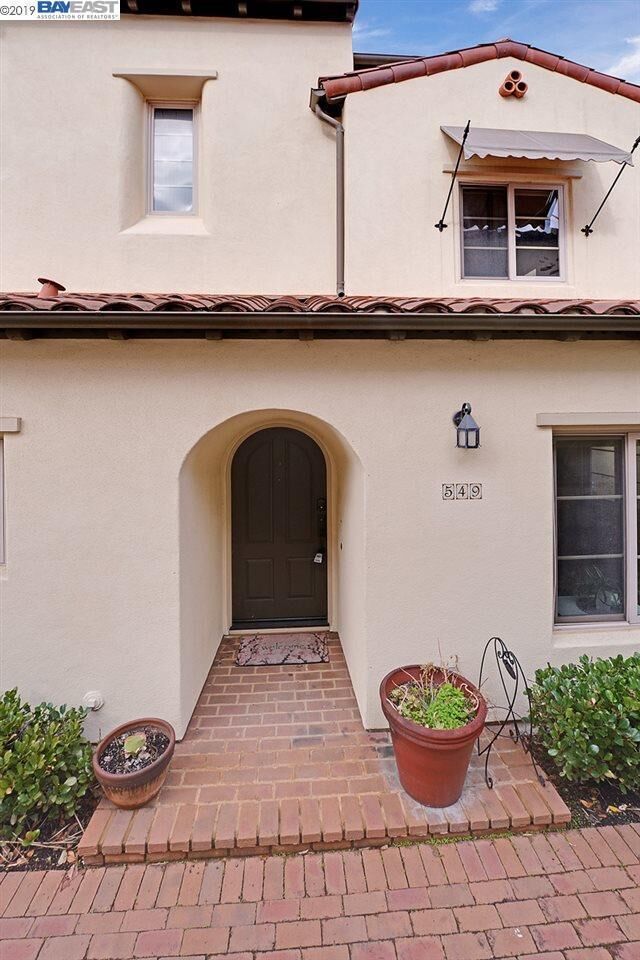 Property Photo: 549 Ficus Ter 549 CA 94539
