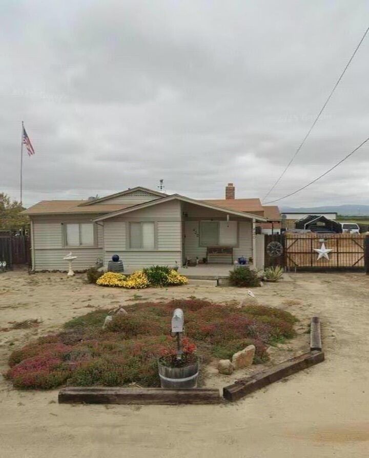 Property Photo:  420 Santa Ana Road  CA 95023 