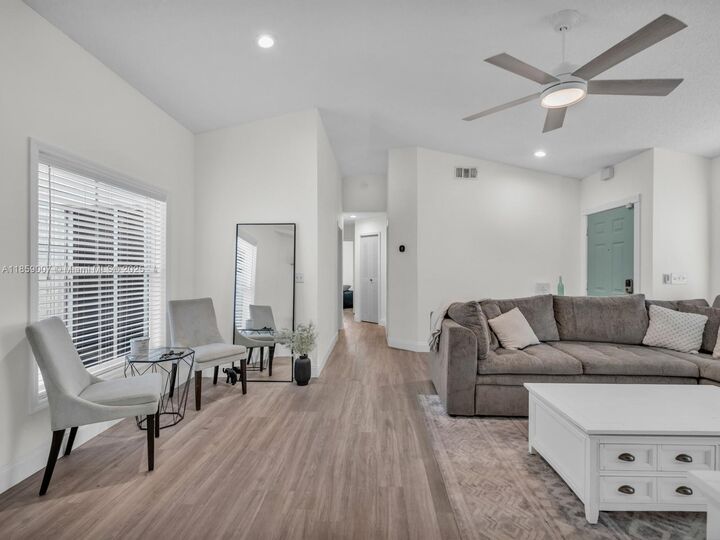 Property Photo:  18424 NW 21st St  FL 33029 