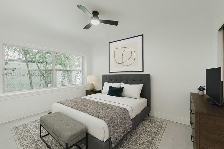 Property Photo: 1555 Pennsylvania Ave 108 FL 33139