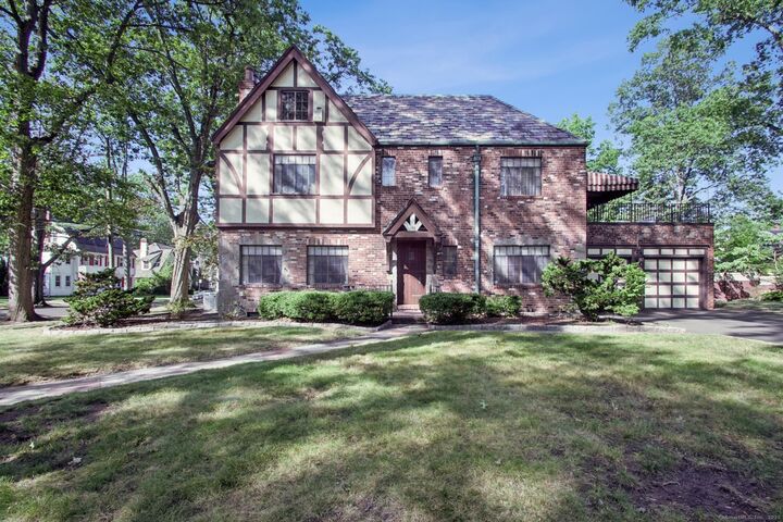 Property Photo:  145 Glen Road  CT 06511 